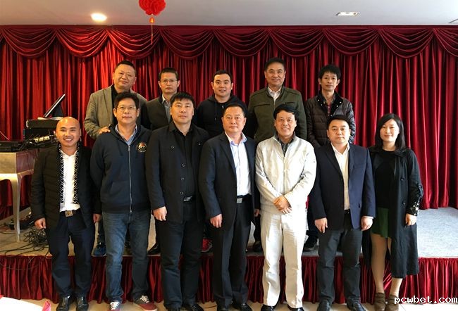 899356845162835616_副本