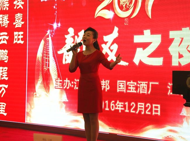 862683984910364028_副本