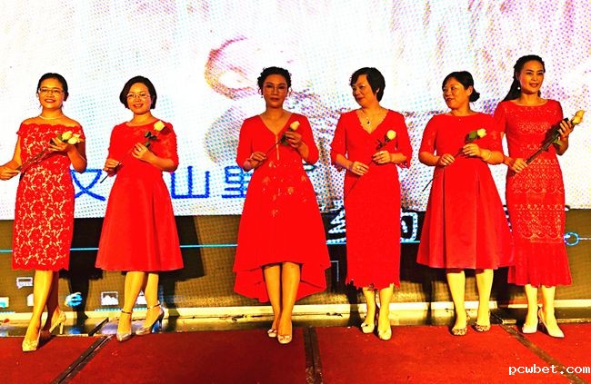 670024230723563045_副本